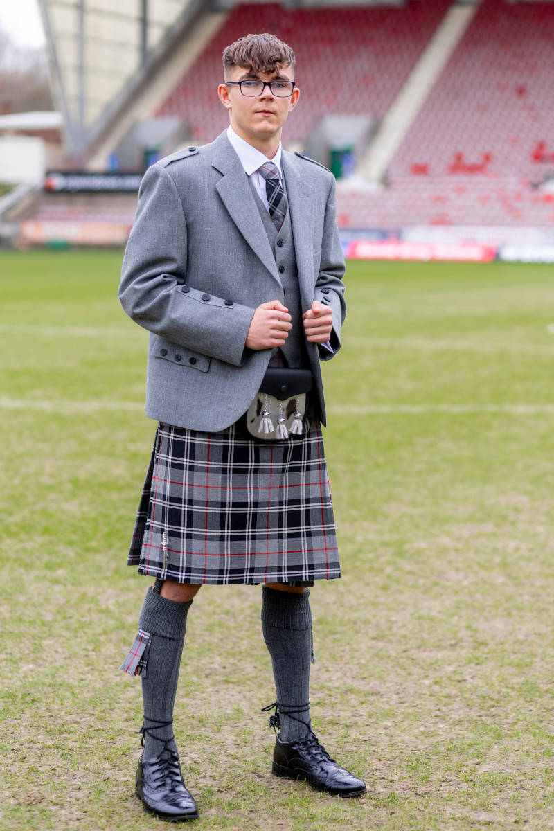 Andrew Tod in a Pars Tartan Highland Outfit