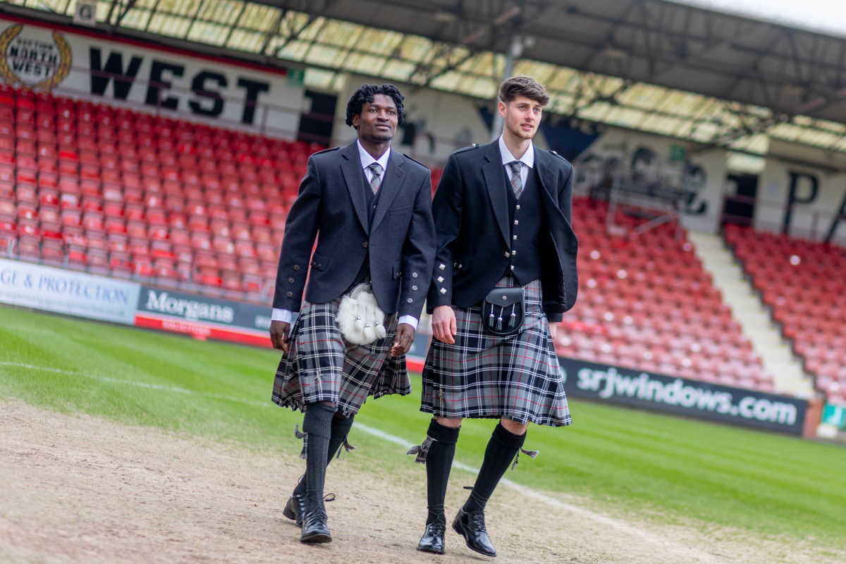 Nurudeen Abdulia & Billy Terrell in Pars Tartan Highland Outfits